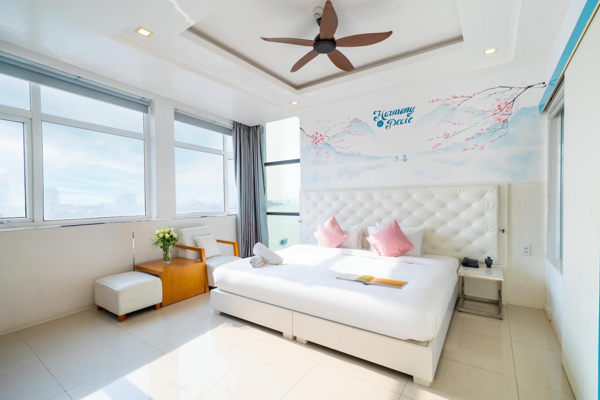 Khách sạn Star Riverside By Haviland 3*